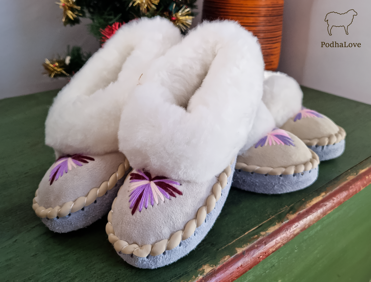 Highlander Home Slippers Warm Woolen Warm Winter Leather Slippers