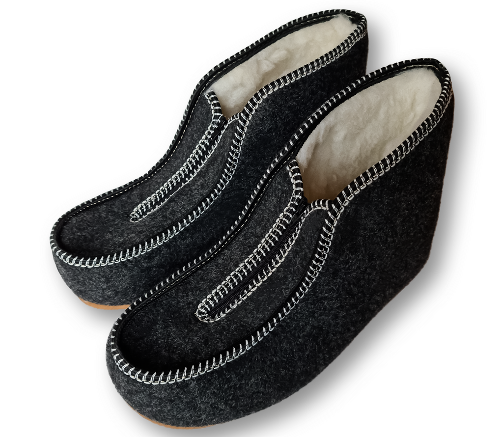 Highlander Home Slippers Warm Woolen Warm Winter Leather Slippers