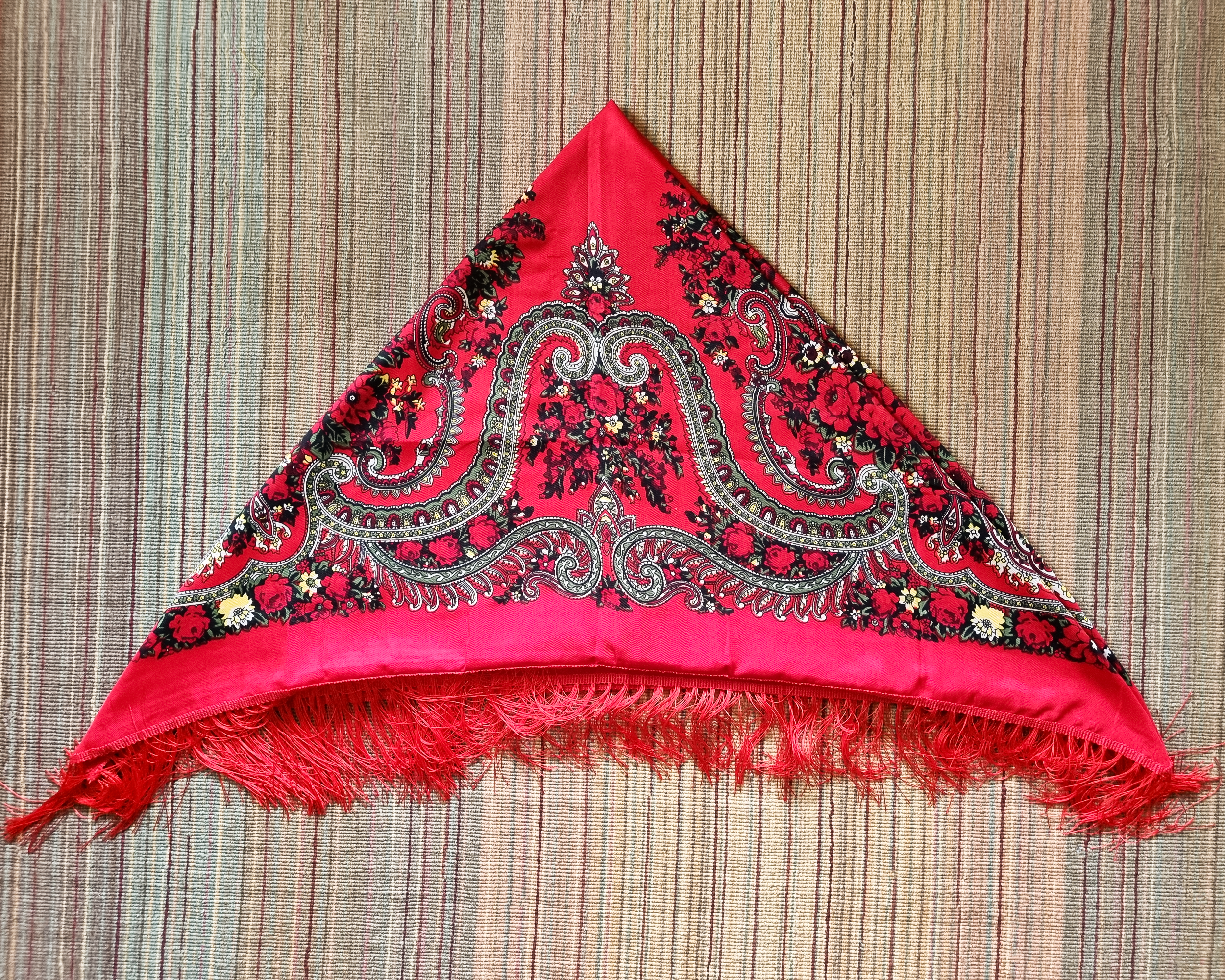 Green Folk Highlander Scarf, Large Decorated Regional Scarf for Christmas