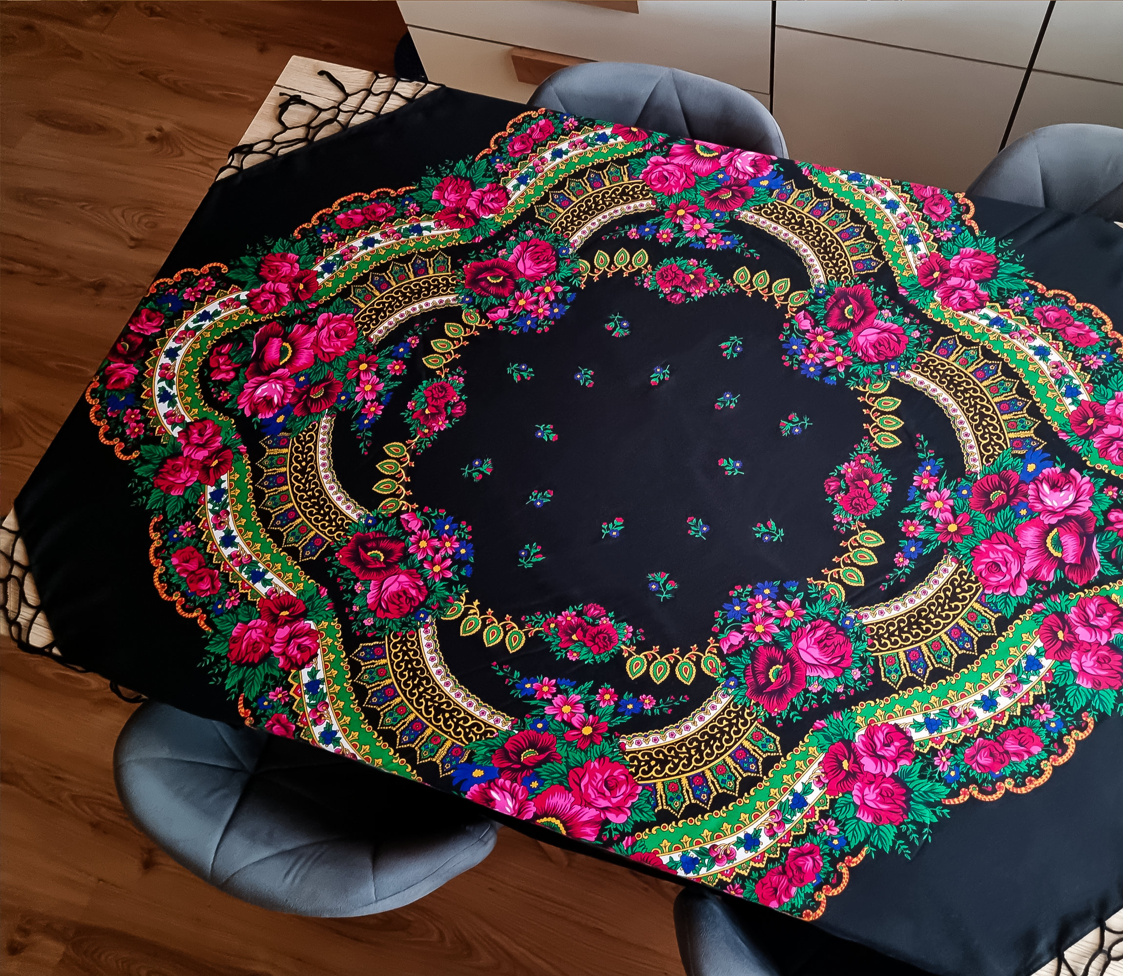 Highlander Scarf Black Folk Regional Scarf Decorated Large for Christmas