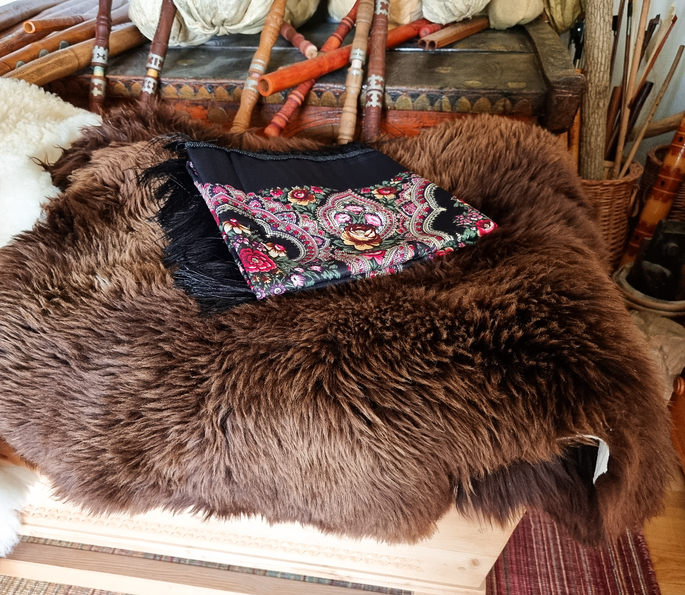 Green Folk Highlander Scarf, Large Decorated Regional Scarf for Christmas